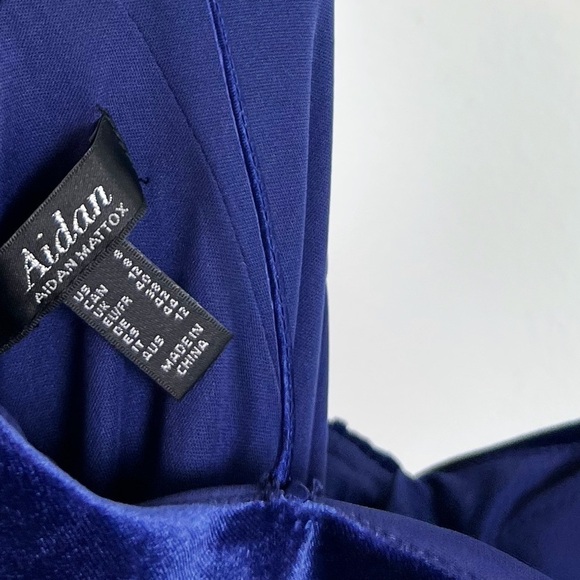 NWT Aidan Mattox Velvet Twist Front High Slit Maxi Gown in Blue - Picture 3 of 5